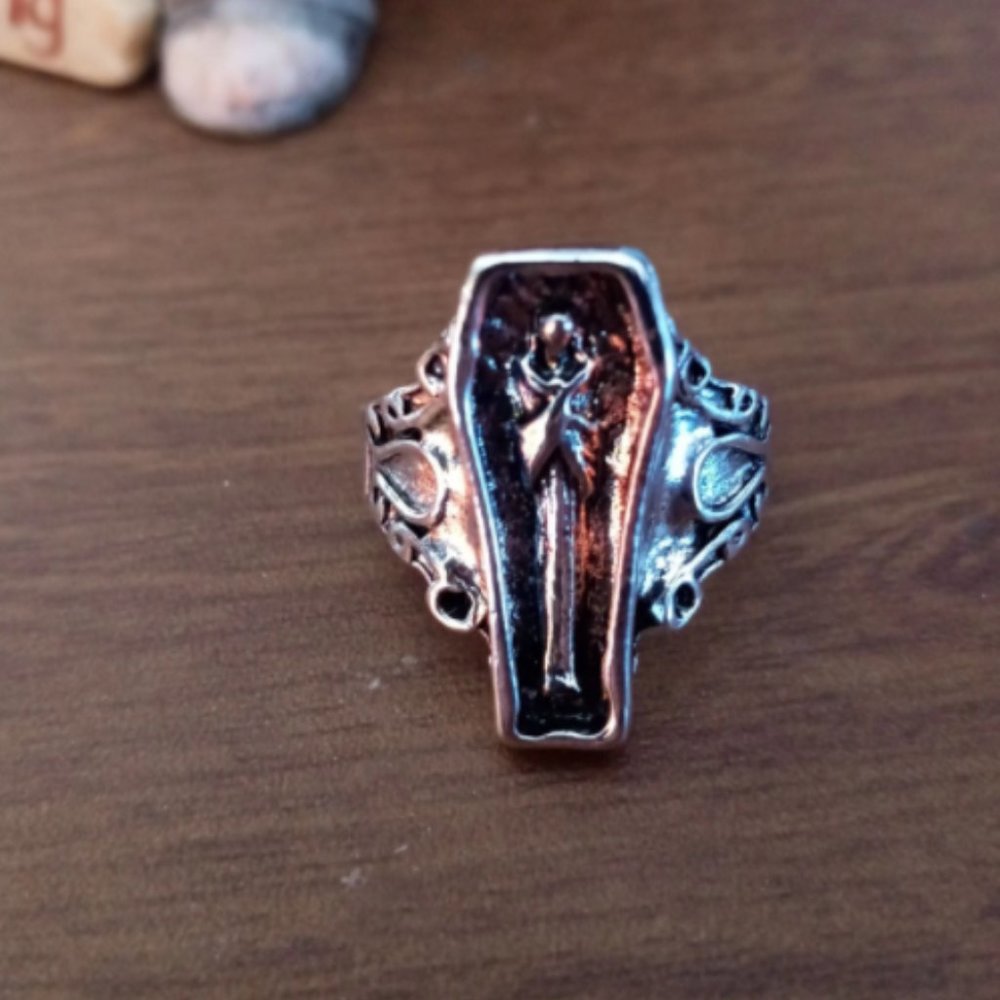 Vampire Coffin Silver Ring - Adjustable - Picture 14 of 16
